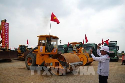 Khởi công dự án đầu tư xây dựng hạ tầng Khu công nghiệp Thăng Long Thanh Hóa