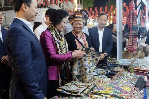 Tôn vinh bản sắc văn hóa các dân tộc tại Điện Biên
