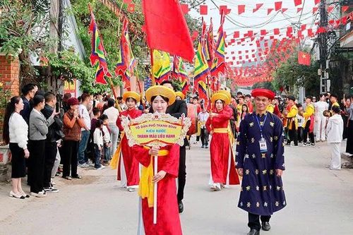 Lễ hội truyền thống đầu xuân: Kỳ vọng từ sự đổi thay