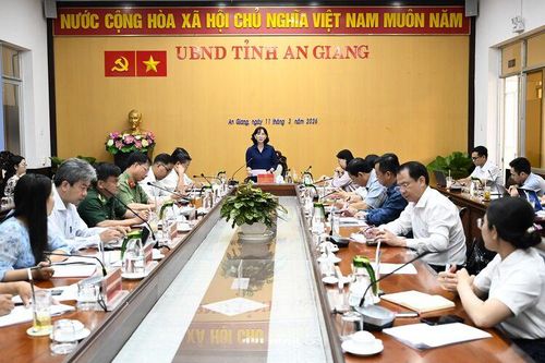 Dự kiến đào tạo, bồi dưỡng khoảng 2.300 nhân lực phục vụ cho việc tổ chức các hoạt động của Năm APEC 2027