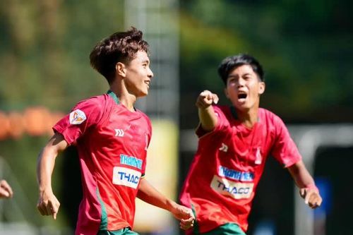 Trường Đại học Công nghệ Đồng Nai giành suất đầu tiên vào tứ kết Giải bóng đá Thanh Niên sinh viên Việt Nam 2026