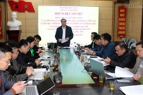 Phó Bí thư chuyên trách Đảng ủy UBND tỉnh Lào Cai làm việc với Ban Thường vụ Đảng ủy xã Bản Liền