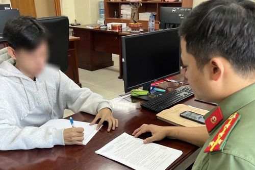 TP.HCM: Xử phạt thanh niên phát tán và rao bán trái phép phim điện ảnh Thỏ ơi!!
