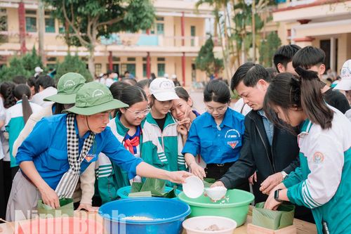 Mùa Xuân tình nguyện
