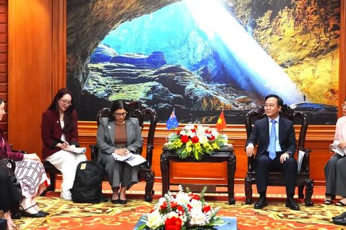Lãnh đạo tỉnh tiếp, làm việc với đoàn công tác Lực lượng đặc nhiệm liên ngành Chiến dịch Chủ quyền biên giới Australia