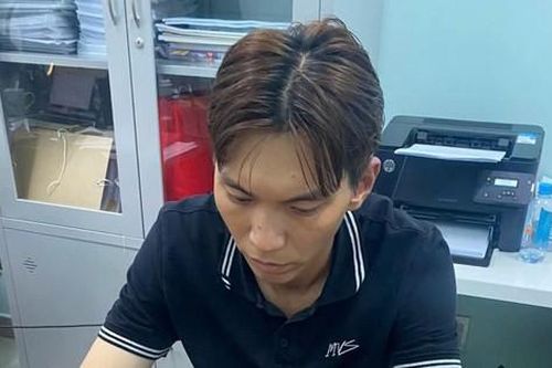 TP.HCM: Bắt thanh niên trộm đồng hồ Rolex ở chung cư Scenic Valley