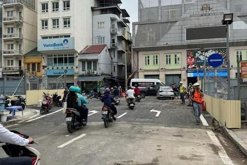 Từ hôm nay (11/3), phân luồng giao thông phục vụ thi công ga ngầm metro Nhổn - ga Hà Nội