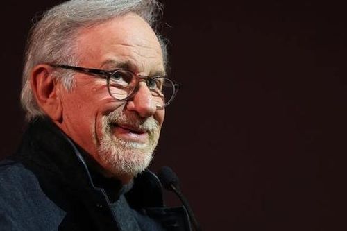 Trở thành tỷ phú giàu nhất Hollywood, đạo diễn Steven Spielberg kiếm tiền từ đâu?