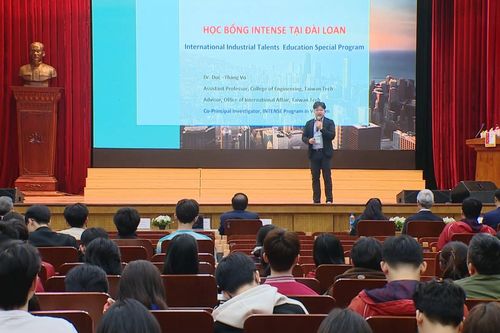 Hợp tác quốc tế nâng cao chất lượng nhân lực công nghệ