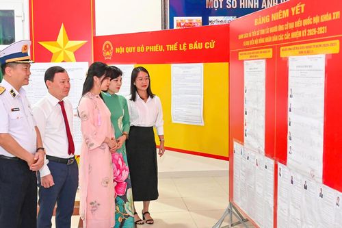 TP.HCM điều phối xe, hỗ trợ đưa đón cử tri đi bầu cử nếu thời tiết bất lợi