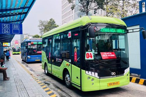 TP.HCM thí điểm không in vé giấy trên 16 tuyến xe buýt
