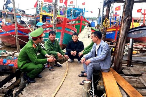Để ngư dân kịp về bầu cử