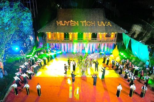 Về Thanh Yên trải nghiệm 'Huyền tích U Va' độc đáo của người Thái