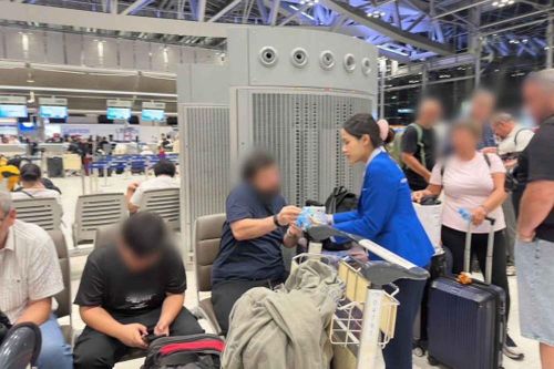 Thái Lan hỗ trợ hơn 40.000 du khách mắc kẹt trở về nước