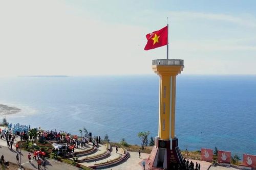 Đặc khu Lý Sơn hướng về Ngày hội non sông