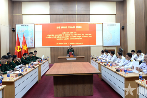 Thượng tướng Phạm Trường Sơn kiểm tra sẵn sàng chiến đấu bảo vệ bầu cử tại Vùng 3 Hải quân