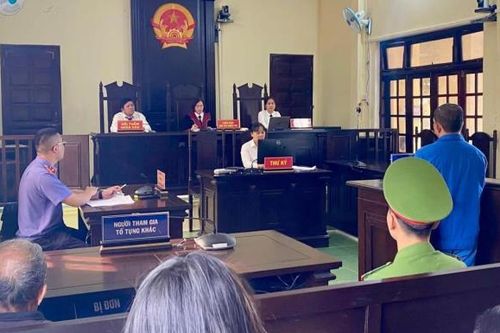 Vào 'nhà đá' vì trữ ma túy 'đá'