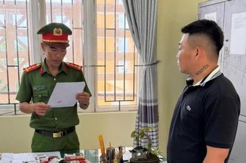 Không chịu tu thân!