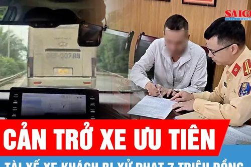 Không nhường đường cho xe ưu tiên, tài xế xe khách bị xử phạt 7 triệu đồng