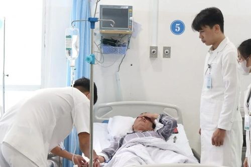 Khối ngành khoa học sức khỏe: Nhiều nỗi lo khi chọn trường