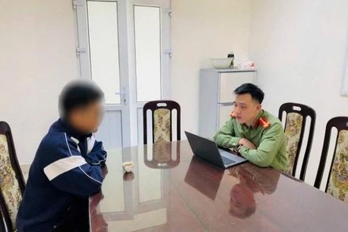 Xử phạt người bịa đặt thông tin tăng giá xăng, dầu