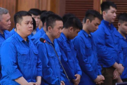 Xét xử vụ án trộm súng trưng bày tại một số bảo tàng