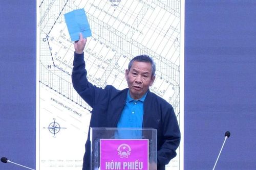 Hà Nội: 22 hộ bốc thăm đất tái định cư dự án đường Vành đai 4