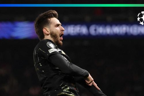 PSG vùi dập Chelsea, đặt một chân vào tứ kết Cúp C1
