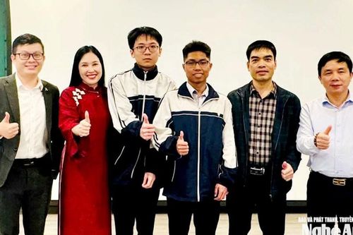 2 học sinh Nghệ An vào top 10 thí sinh có điểm cao nhất Kỳ thi Olympic Toán học châu Á - Thái Bình Dương