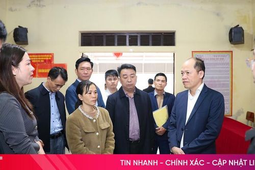 Tạo điều kiện thuận lợi nhất để cử tri thực hiện quyền, nghĩa vụ công dân