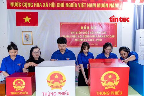 Cử tri TP Hồ Chí Minh kỳ vọng những đại biểu 'đủ tâm, đủ tầm'