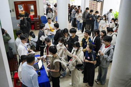 Chọn ngành học đại học: Rộng cửa xét tuyển nhưng cần tính đường dài