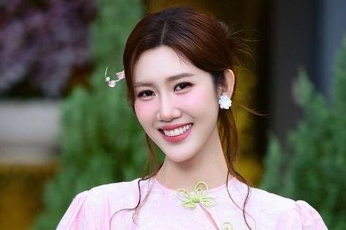 Mỹ nhân Việt từng 3 lần thi Hoa hậu, được đề cử gương mặt đẹp nhất thế giới 2026