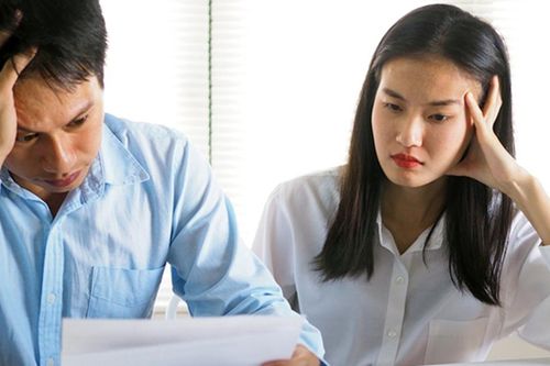 Lãi suất biến động, người vay chật vật xoay xở trả nợ