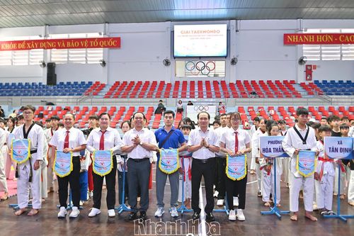 344 vận động viên tham dự Giải Taekwondo các nhóm tuổi Đại hội Thể dục thể thao tỉnh Khánh Hòa