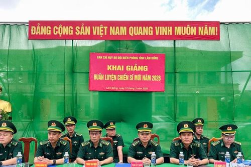 Bộ đội Biên phòng tỉnh Lâm Đồng khai giảng khóa huấn luyện chiến sĩ mới năm 2026