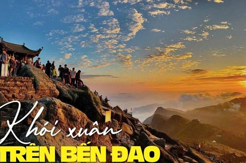 Khói xuân trên bến đạo