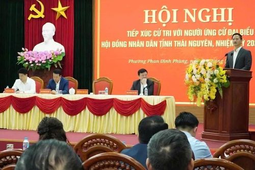 Liên hệ chặt chẽ với cử tri - yếu tố quan trọng để quyết sách đi vào cuộc sống