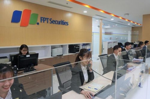 FPTS muốn vay 2.500 tỷ đồng tại HDBank
