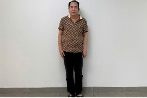 Vận động nhiều đối tượng truy nã ra đầu thú