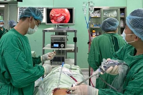 Bệnh viện 30-4 điều trị thành công cho bệnh nhân bị tụ mủ màng phổi nguy kịch