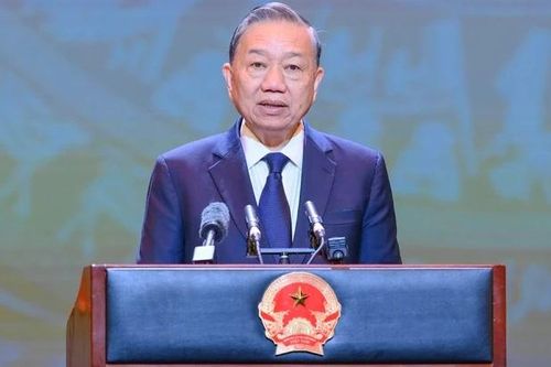 Báo Nhân Dân phải là ngọn cờ đầu trong công tác tư tưởng của Đảng