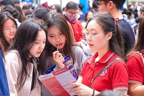 Chọn ngành, chọn trường hay chọn đường đời?