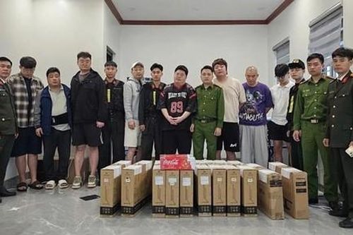 Những 'nạn nhân kép' của tội phạm mạng nước ngoài