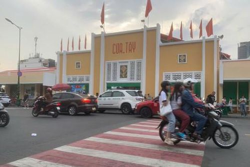 Dừng, đỗ xe sai quy định - lỗi không nên để xảy ra