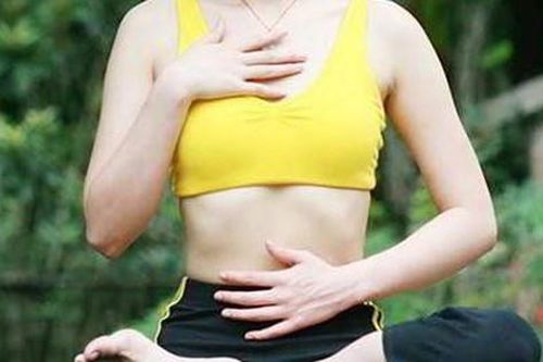 3 kỹ thuật hít thở sâu giúp dịu lo âu, hỗ trợ làm chậm nhịp tim