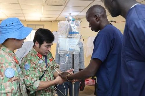 Quân y Việt Nam hỗ trợ y tế cho Bệnh viện Bentiu ở Nam Sudan
