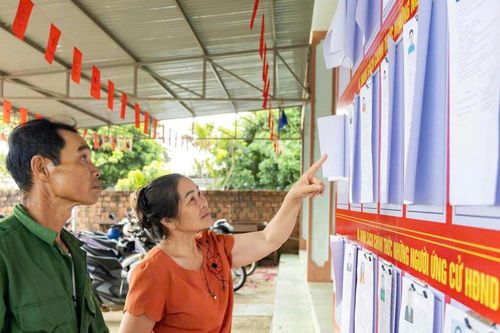 Hướng tới bầu cử đại biểu Quốc hội khóa XVI và HĐND các cấp nhiệm kỳ 2026-2031: Không khí rộn ràng ở vùng biên giới