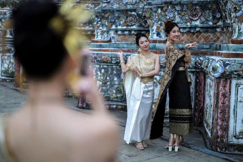 Thái Lan 'đứng vững' trước chiến sự
