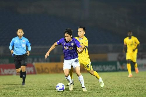 Lịch thi đấu vòng 16 V.League: Đường đua vô địch lại dậy sóng
